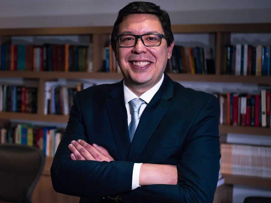 Ricardo Freitas Guimar&atilde;es