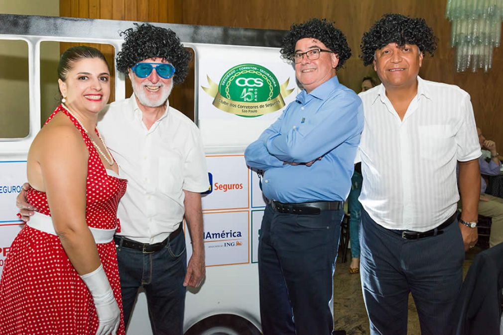 Legenda da Foto: Diretoria do CCS-SP: Luciana Ferreira, Adevaldo Calegari, Evaldir Barboza de Paula e Jorge Teixeira Barbosa.