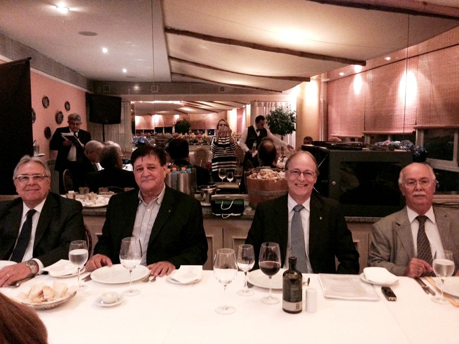 Da esquerda para direita: Márcio Coriolano (CNseg), Gilberto Villela, Anselmo Abrantes e Jorge Carvalho (Reitoria do Clube da Bolinha)