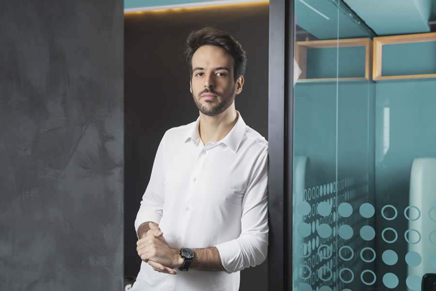 Victor Papi, General Manager da Transfeera. Cr&eacute;dito da Imagem Luciano Alves
