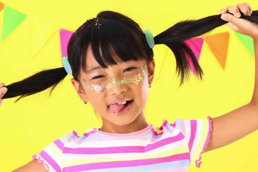 Cr&eacute;ditos Max Fama