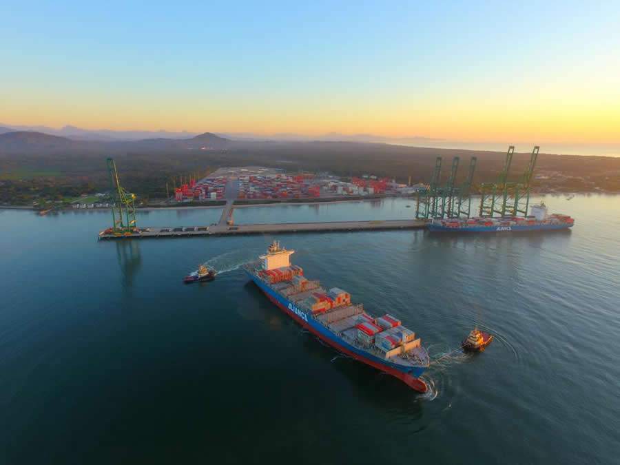 Obras de expans&atilde;o do Porto Itapo&aacute; seguem cronograma planejado