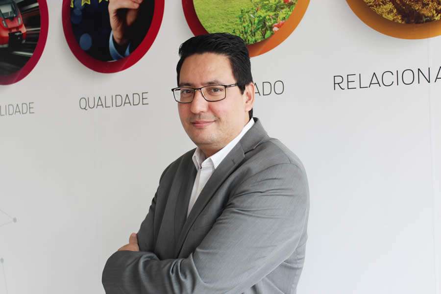 Andr&eacute; Yoshinore