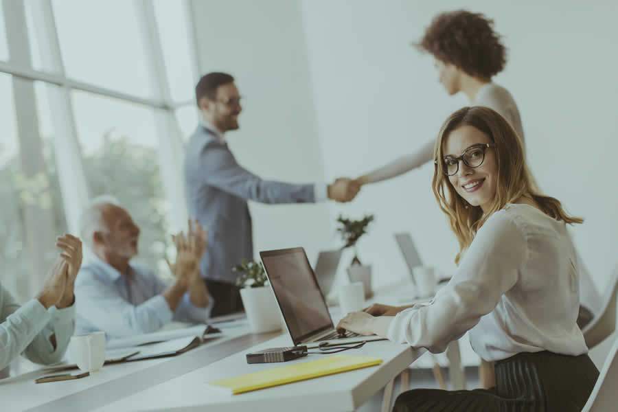 Fechando neg&oacute;cios - divulga&ccedil;&atilde;o