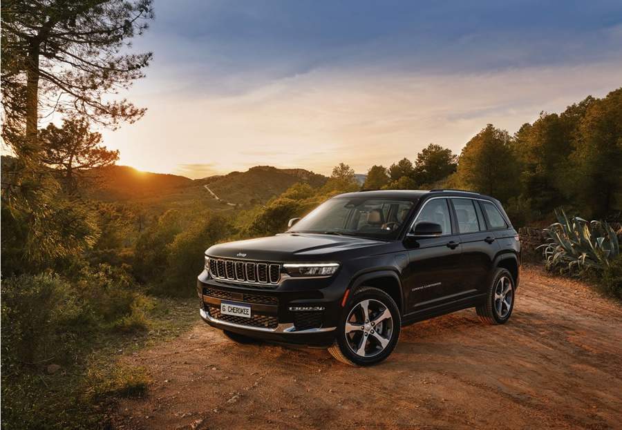 A quinta gera&ccedil;&atilde;o do Jeep Grand Cherokee est&aacute; chegando ao Brasil