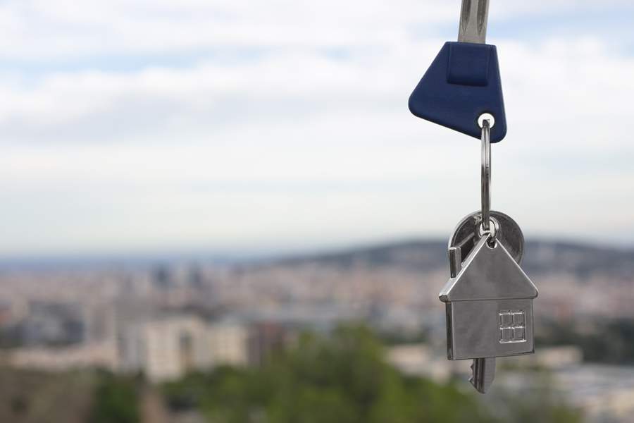 Taxa Selic alta impulsiona aumento na procura por imóveis para alugar