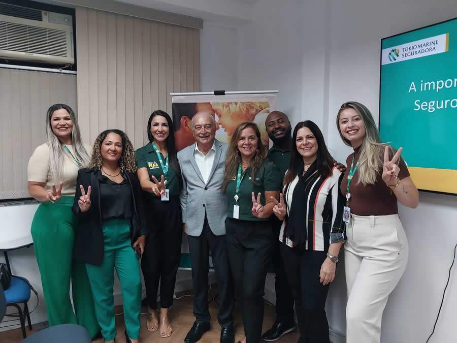Diretores do CVG-RJ recebem equipe da Tokio Marine Seguradora- Foto: Divulgação