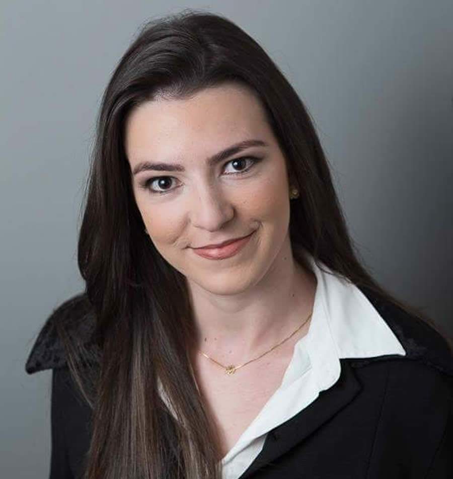 J&eacute;ssica de Oliveira Serial &eacute; advogada formada pela UFPR e especialista em Direito de Fam&iacute;lia e Sucess&otilde;es no Tesk Sociedade de Advogados - Cr&eacute;ditos: Divulga&ccedil;&atilde;o