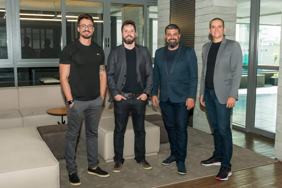 Celmo Vit&oacute;ria, Lucas Vargas, Weslley de Oliveira e Julio Murta, s&oacute;cios da HUBSEGS