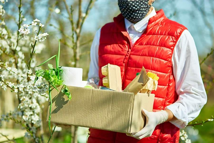 Sair de casa para compras? Bem, os supermercados já aderiram às compras online!