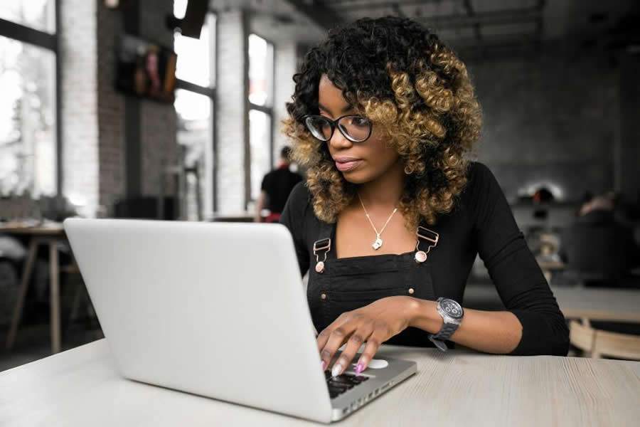 Cr&eacute;dito imagem: senivpetro no freepikUPPERPR