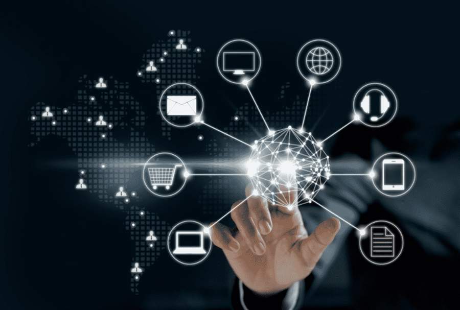  As complexas operações de negócios entre empresas foram simplificadas em plataformas digitais (Foto: Arina Krasnikova / Pexels)