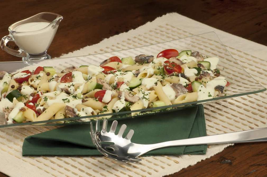 Salada de Pena com Lentilha e Sardinha ao Molho de Iogurte