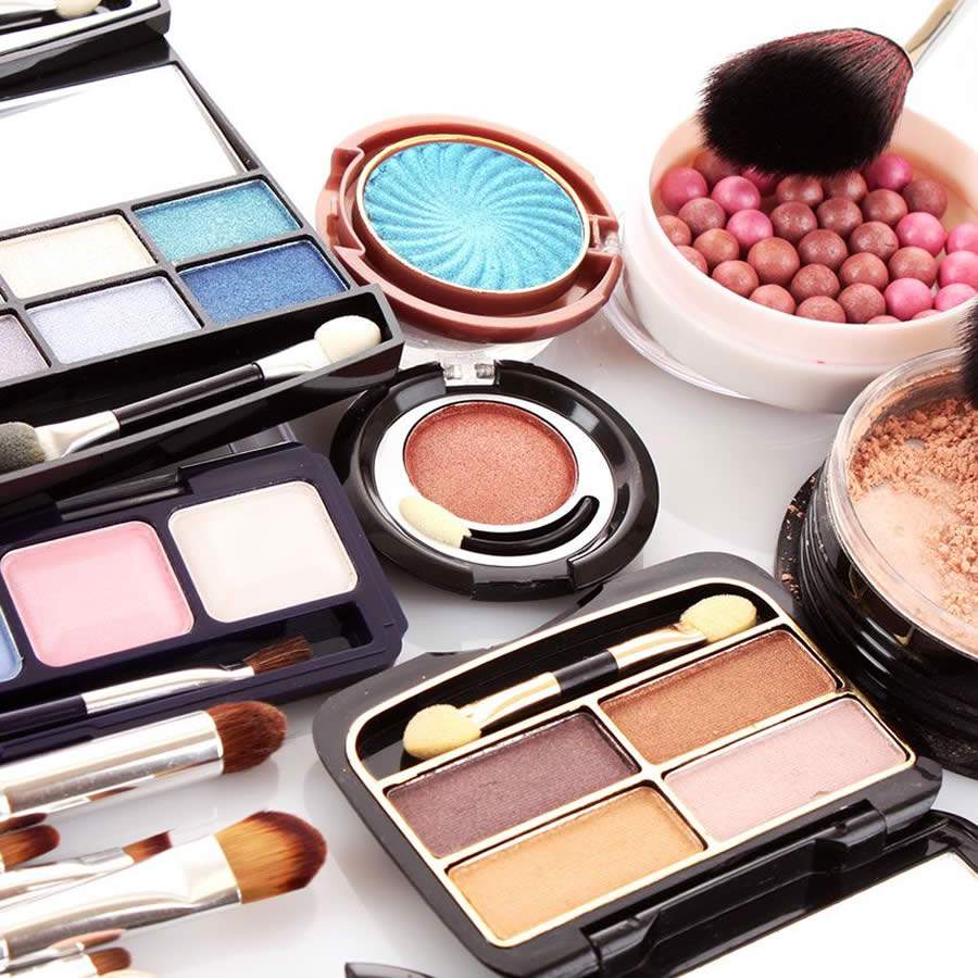 Pandemia do Coronav&iacute;rus pode significar fim dos testadores de maquiagem em lojas de departamento