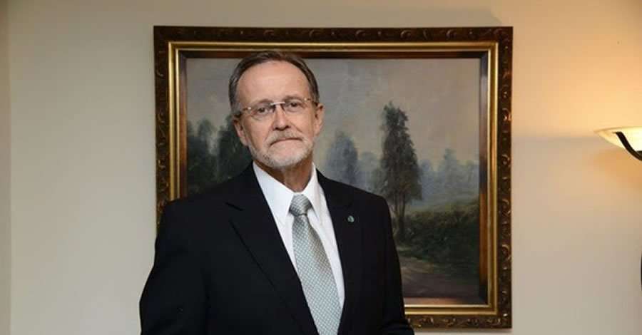 Jos&eacute; Luiz Gomes do Amaral &eacute; presidente da Associa&ccedil;&atilde;o paulista de Medicina 