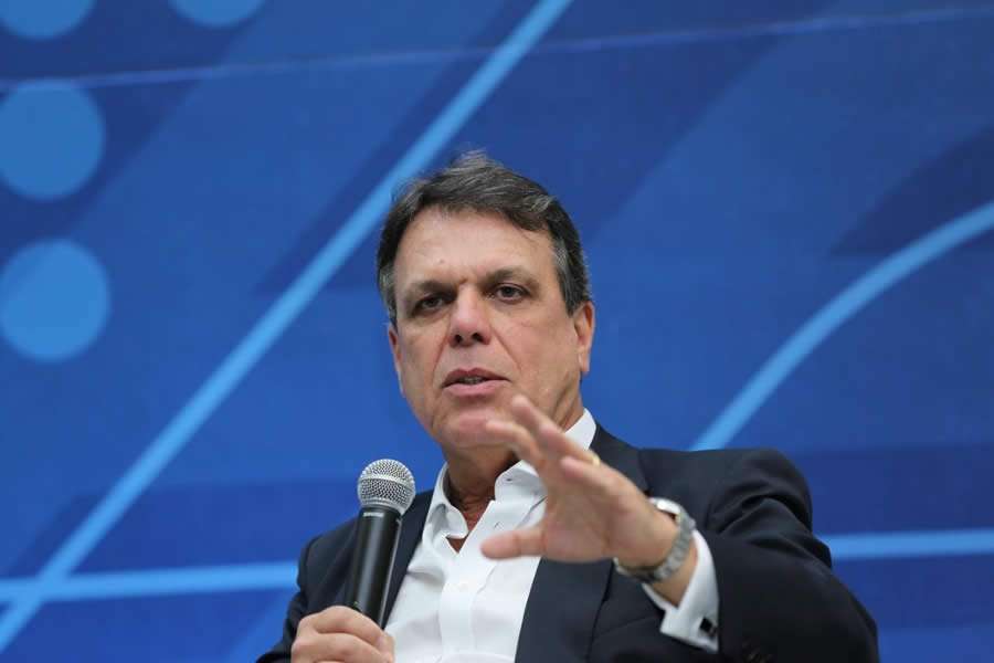 Talk show "Papo Reto", do Grupo Bradesco Seguros, re&uacute;ne 300 corretores em Curitiba