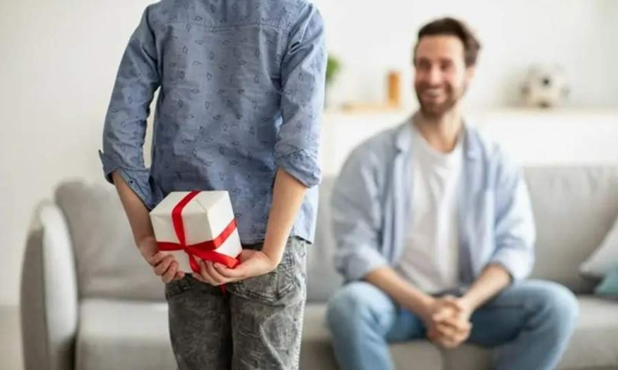 Gasto médio no Dia dos Pais em pequenos negócios deve ser R$ 317,44 este ano