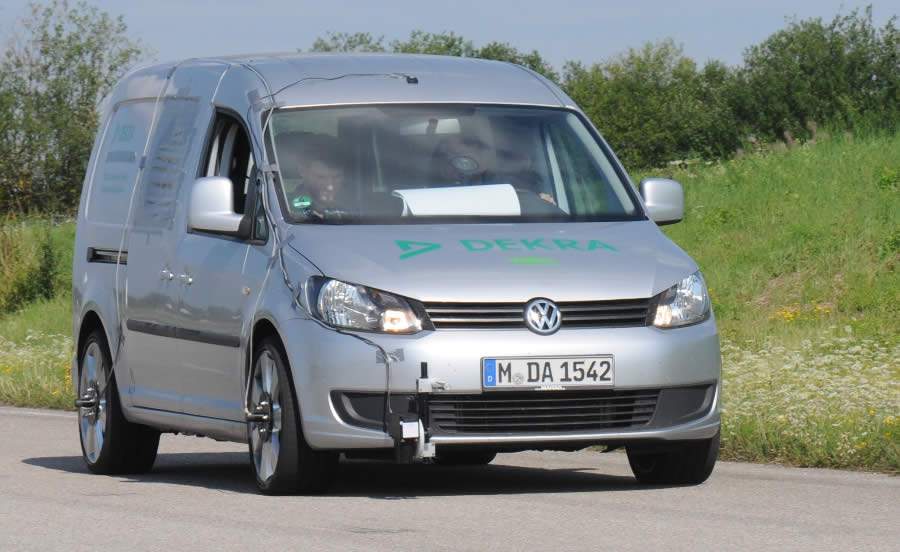 Testes da DEKRA apontam que a press&atilde;o correta dos pneus &eacute; essencial