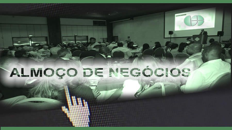 Clube dos Seguradores da Bahia homenageia o diretor geral do Detran-BA