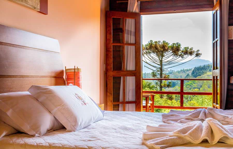 Um dos chalés da Pousada Quatro Estações de Pinhal - Crédito: Wagner Ribeiro