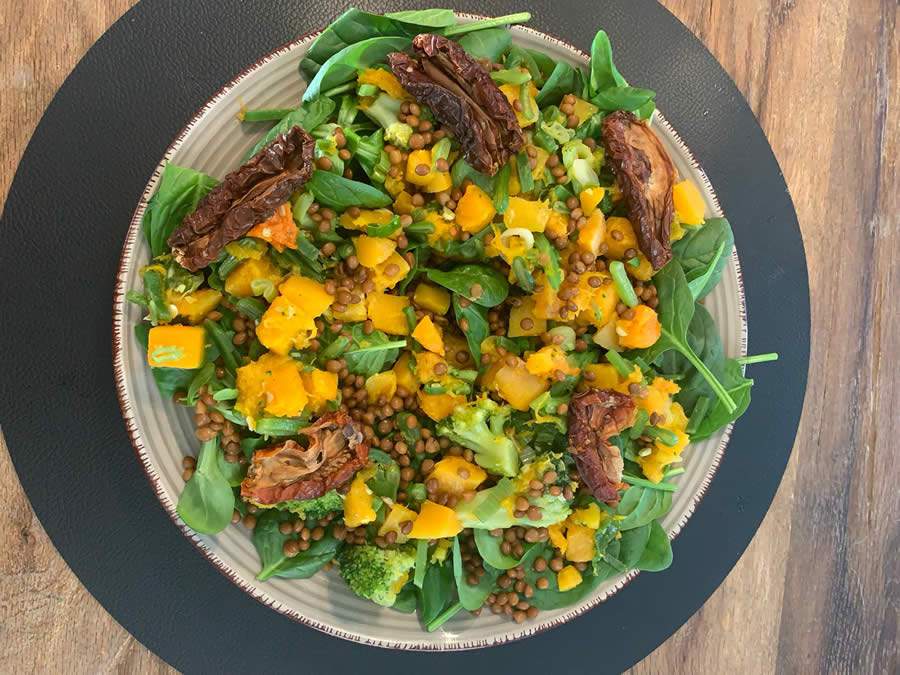 Fotos de: Reprodução / MF Press Global