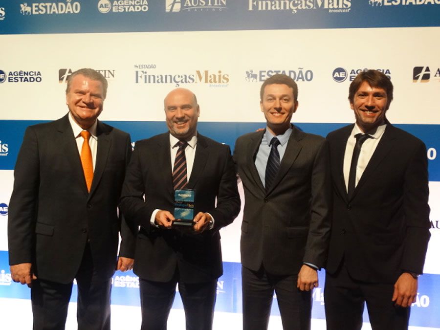 Jose Adalberto Ferrara - Presidente da Tokio Marine, Marcelo Goldman - Diretor Executivo, Luiz_Padial - Diretor de Automóvel e Arnaldo Bechara - Diretor de Precificação