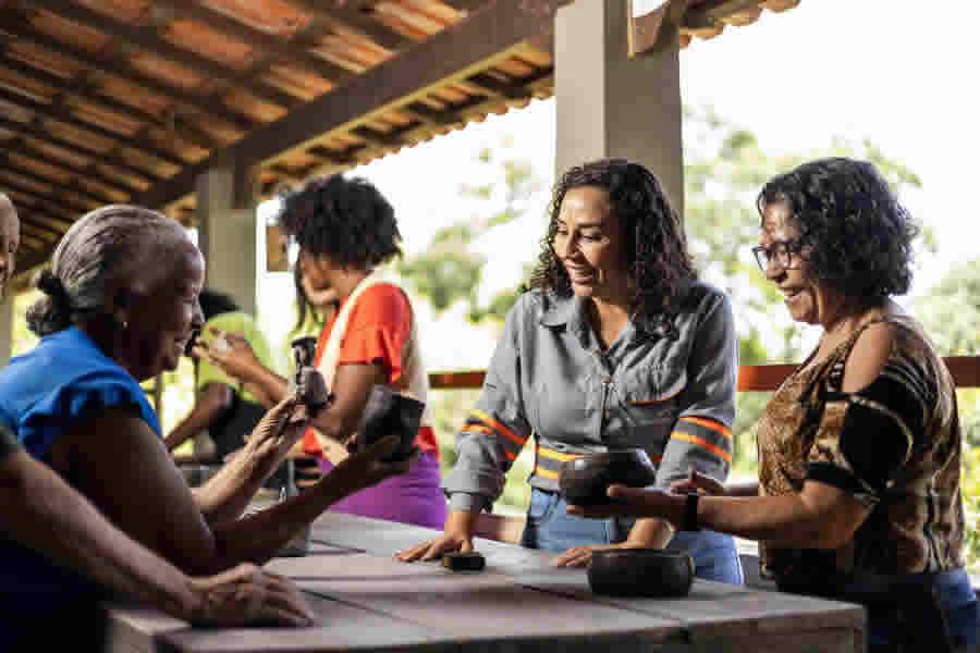 Projeto Revivescer Laboratório Criativo de Cerâmica_Divulgação ArcelorMittal