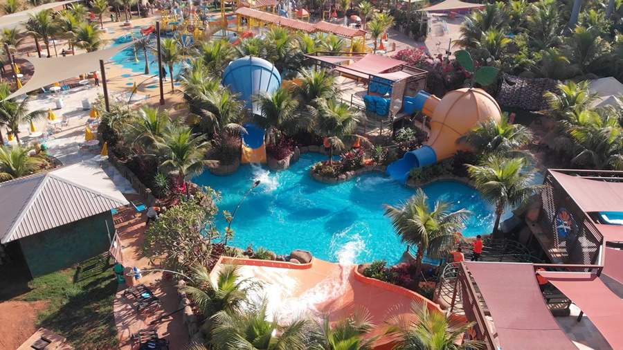 Thermas dos Laranjais inaugura piso emborrachado no complexo Play Kids