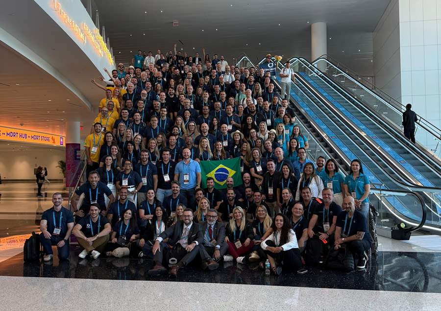 Profissionais brasileiros de seguros de vida pna Reunião Anual MDRT em Miami