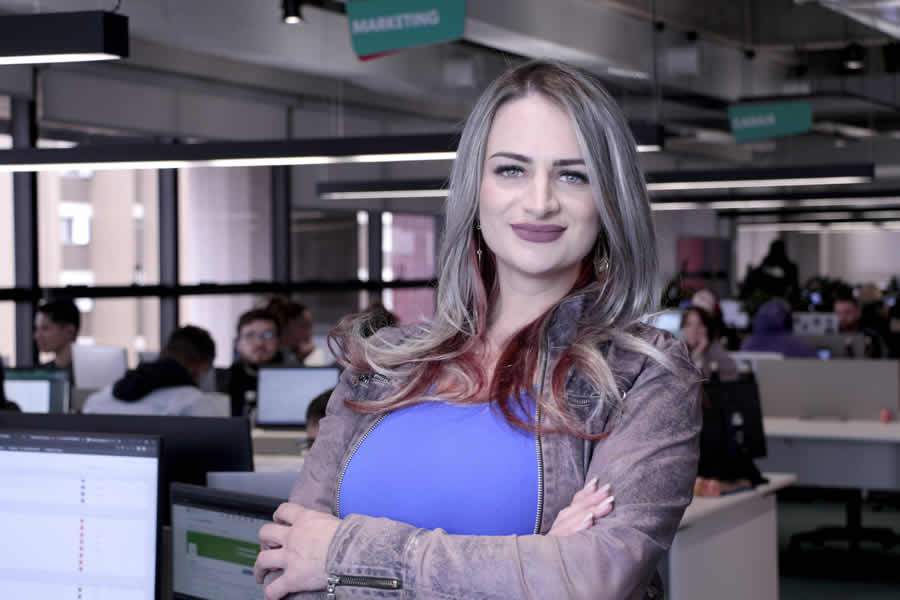 Silvana Fernandes, Gerente de RH na Pontomais. Cr&eacute;dito da imagem Marcelo de Morais-Divulga&ccedil;&atilde;o Pontomais