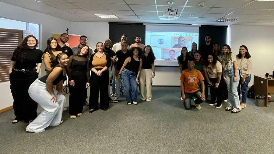 Como desenvolver hábitos financeiros saudáveis desde o primeiro salário