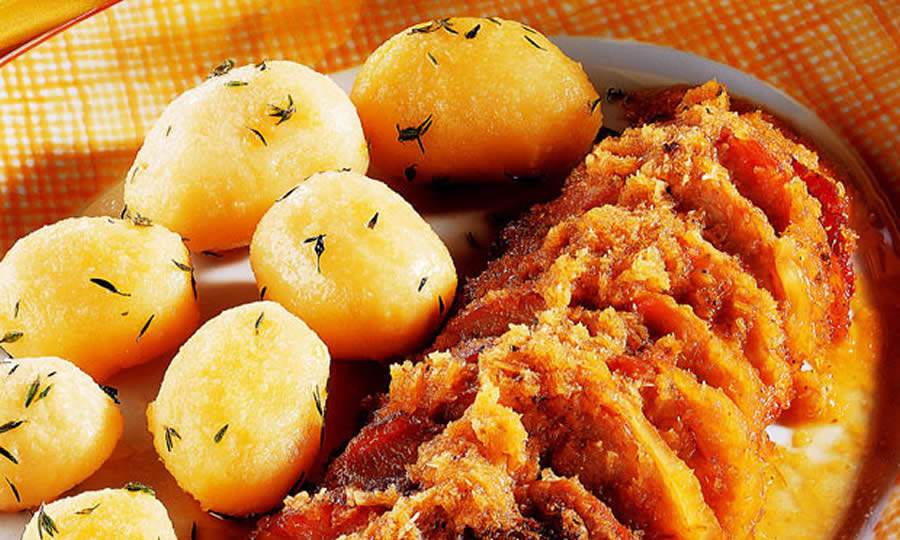 Pernil suíno com coco - Créditos: divulgação