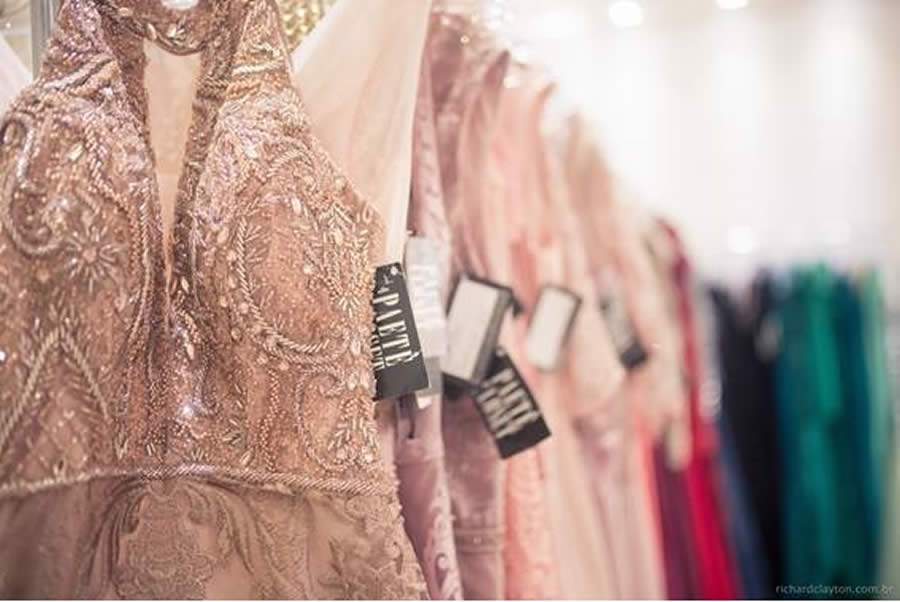 Empresa de aluguel de vestidos de festa criada a custo zero inicia rede de franquias