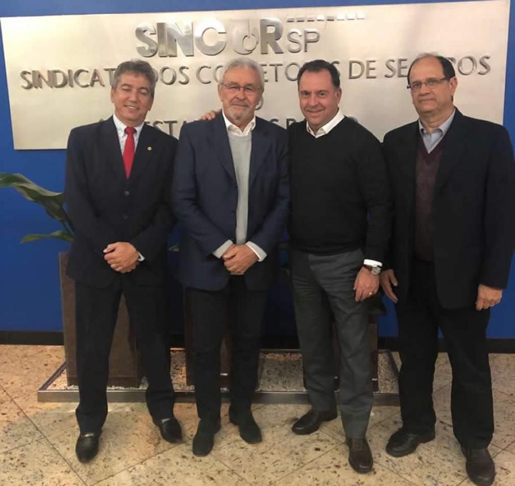 Presidente do Sincor-SP, Alexandre Camillo, apoia tecnologias para vendas de seguros