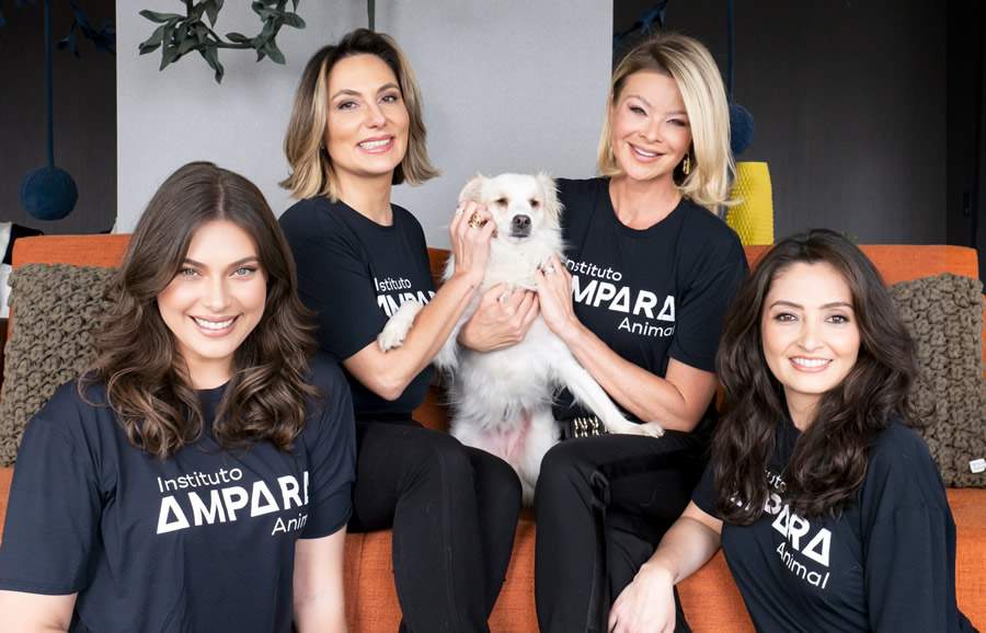 Juliana Camargo, Cassiana Garcia, Marcele Becker e Raquel Facuri. As fundadoras do Instituto Ampara Animal. Cr&eacute;dito de Imagem Rafael Cusato