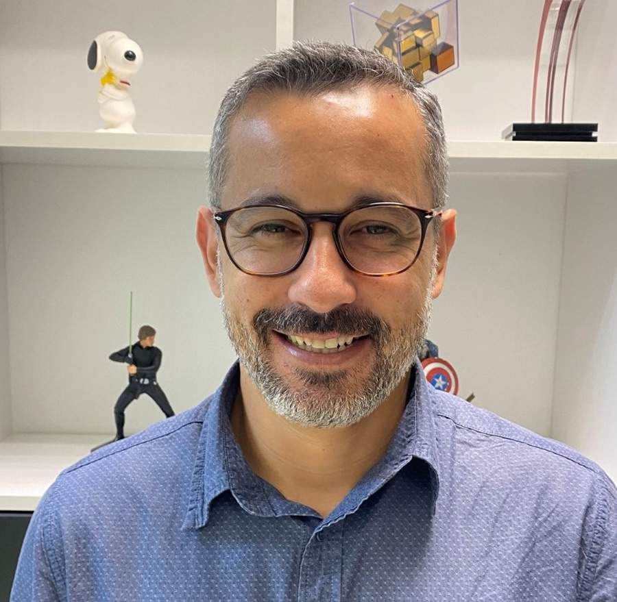 Motiva&ccedil;&atilde;o e felicidade da equipe. Correndo 400 metros com barreiras