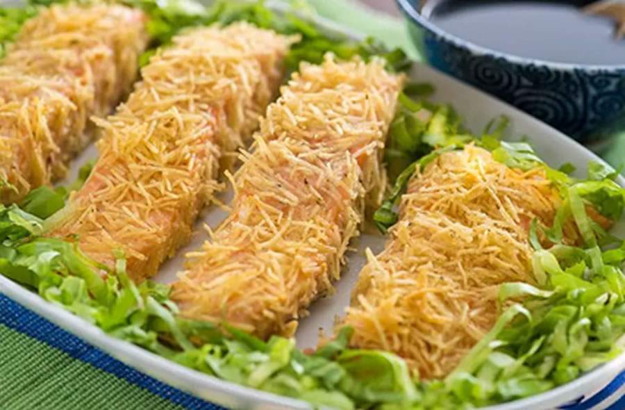 Salm&atilde;o em Crosta de Batata Palha - Cr&eacute;dito: Divulga&ccedil;&atilde;o 