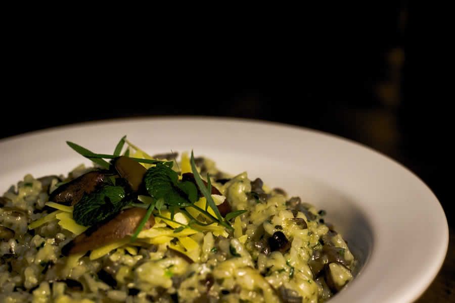 Risoto de Cordeiro e Pinhão