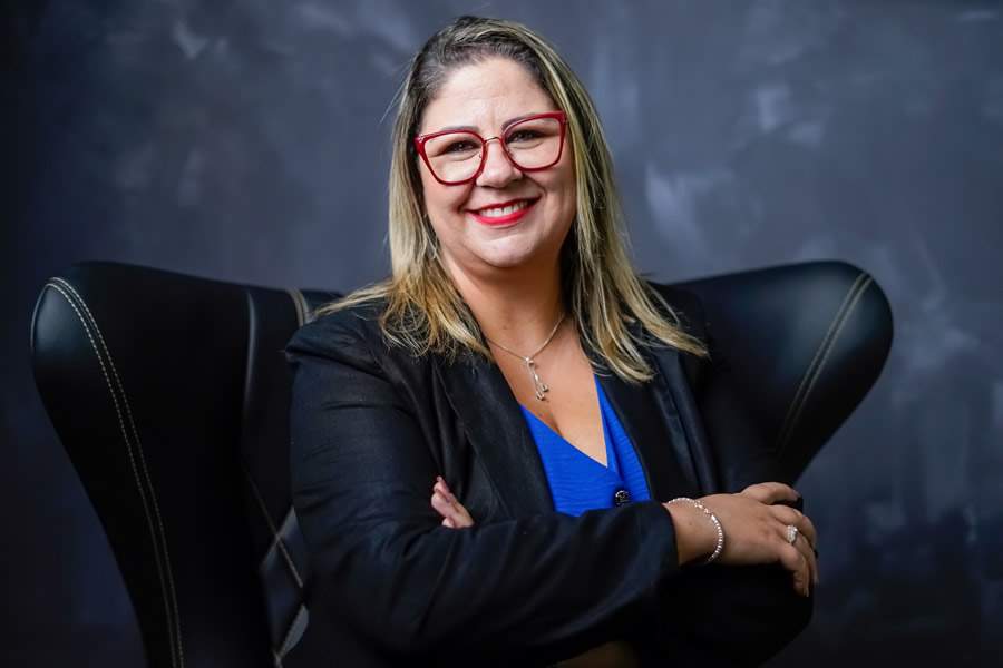 Divulga&ccedil;&atilde;o - Karen Semeone