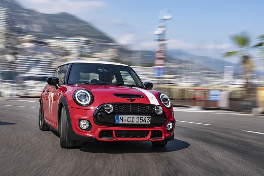 MINI traz ao Brasil edi&ccedil;&atilde;o especial MINI John Cooper Works Paddy Hopkirk