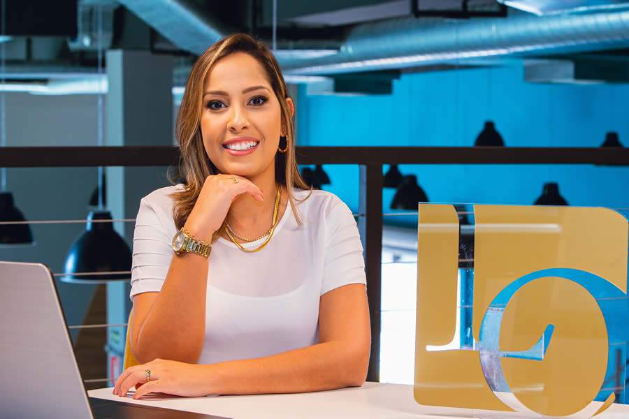 Lorena Lage - Lage e Oliveira Advogados