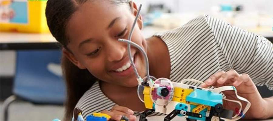 Atividades com LEGO: Foto/ divulga&ccedil;&atilde;o Educacional