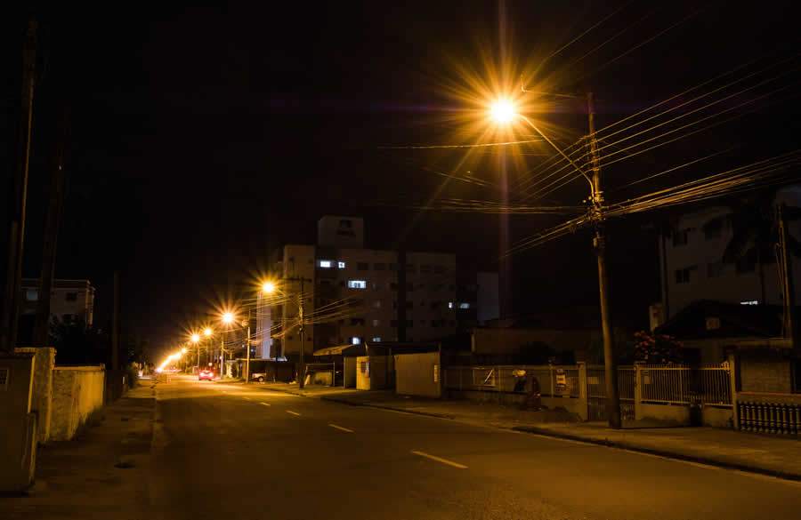 L&acirc;mpadas tradicionais t&ecirc;m elementos t&oacute;xicos e precisam receber destina&ccedil;&atilde;o correta | SQE LUZ/Divulga&ccedil;&atilde;o