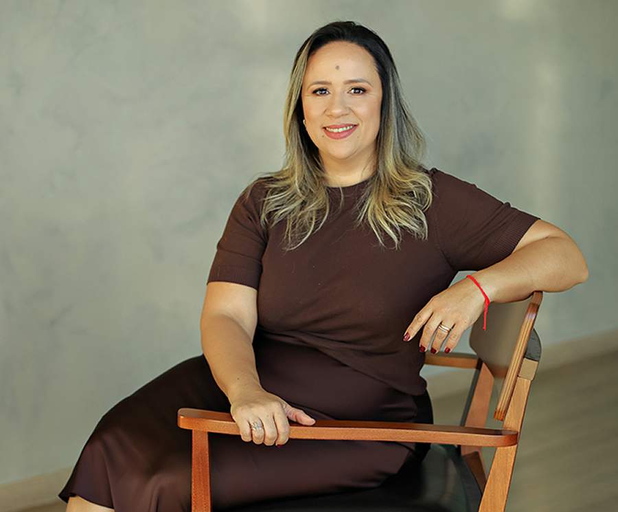   Nat&aacute;lia Guazelli Advogada Corporativa