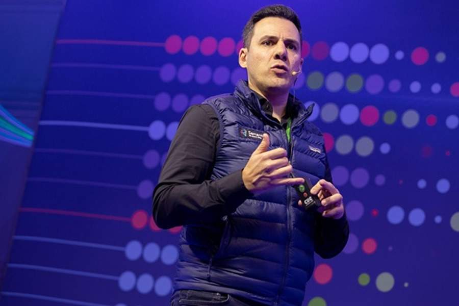 AIaaS: IA como servi&ccedil;o e a revolu&ccedil;&atilde;o dos modelos de neg&oacute;cio