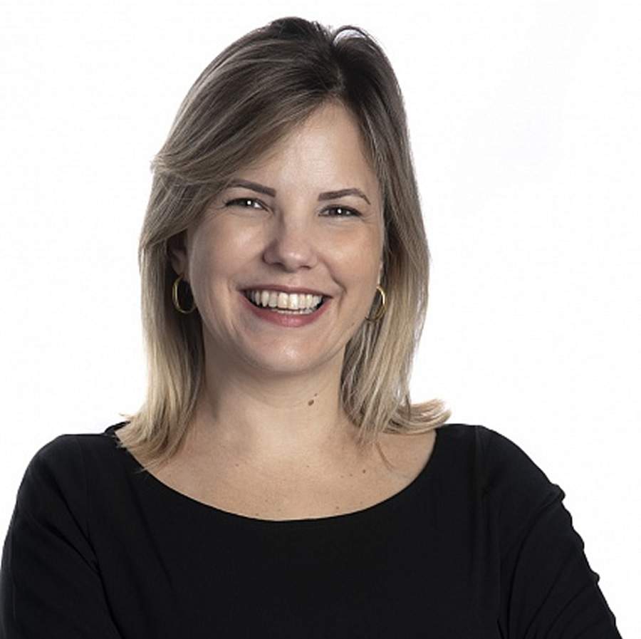 Alik: volunt&aacute;ria do Instituto Gabi - Divulga&ccedil;&atilde;o Instituto Gabi