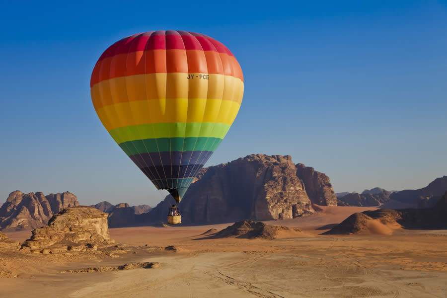 Wadi Rum: o vale da aventura na Jordânia
