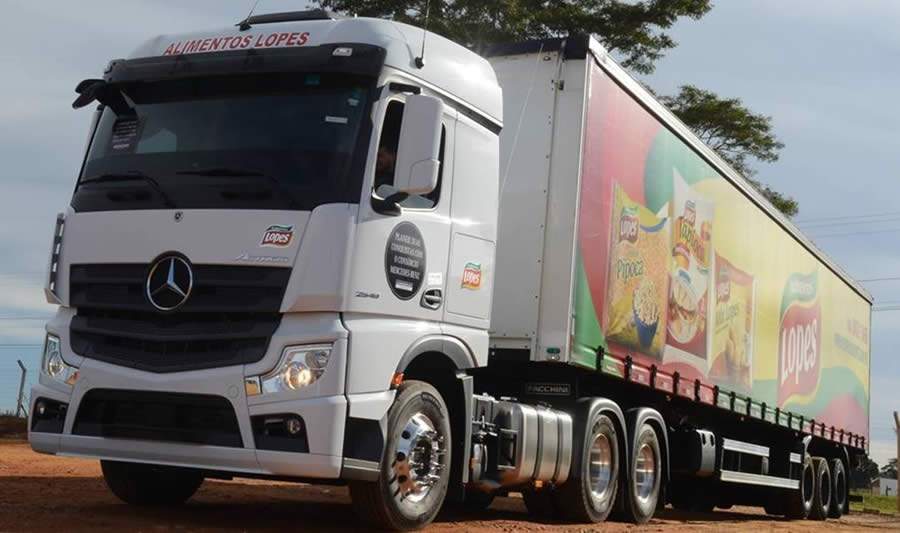 Mercedes-Benz inicia as entregas do Novo Actros pelo Brasil