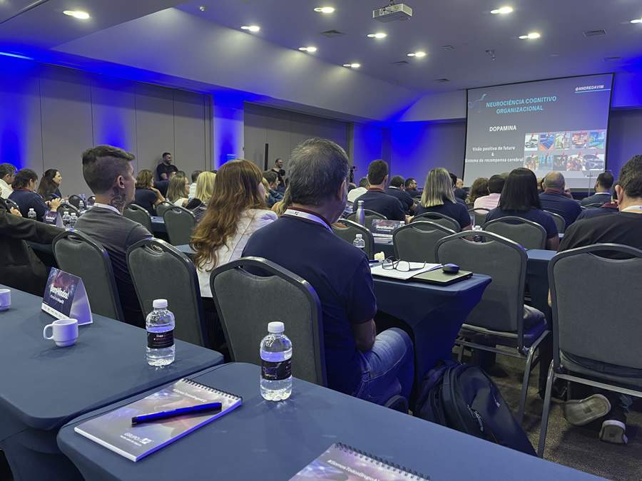 Grupo A12+ re&uacute;ne seus associados durante o DNA Campe&otilde;es