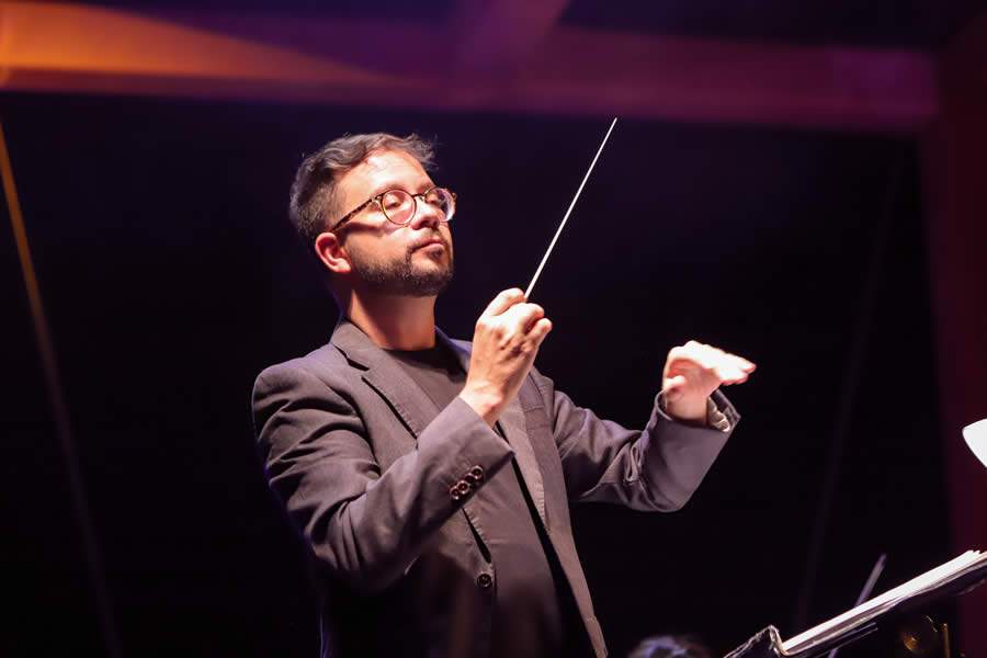 Maestro Thiago Francis Foto de Pccaveira